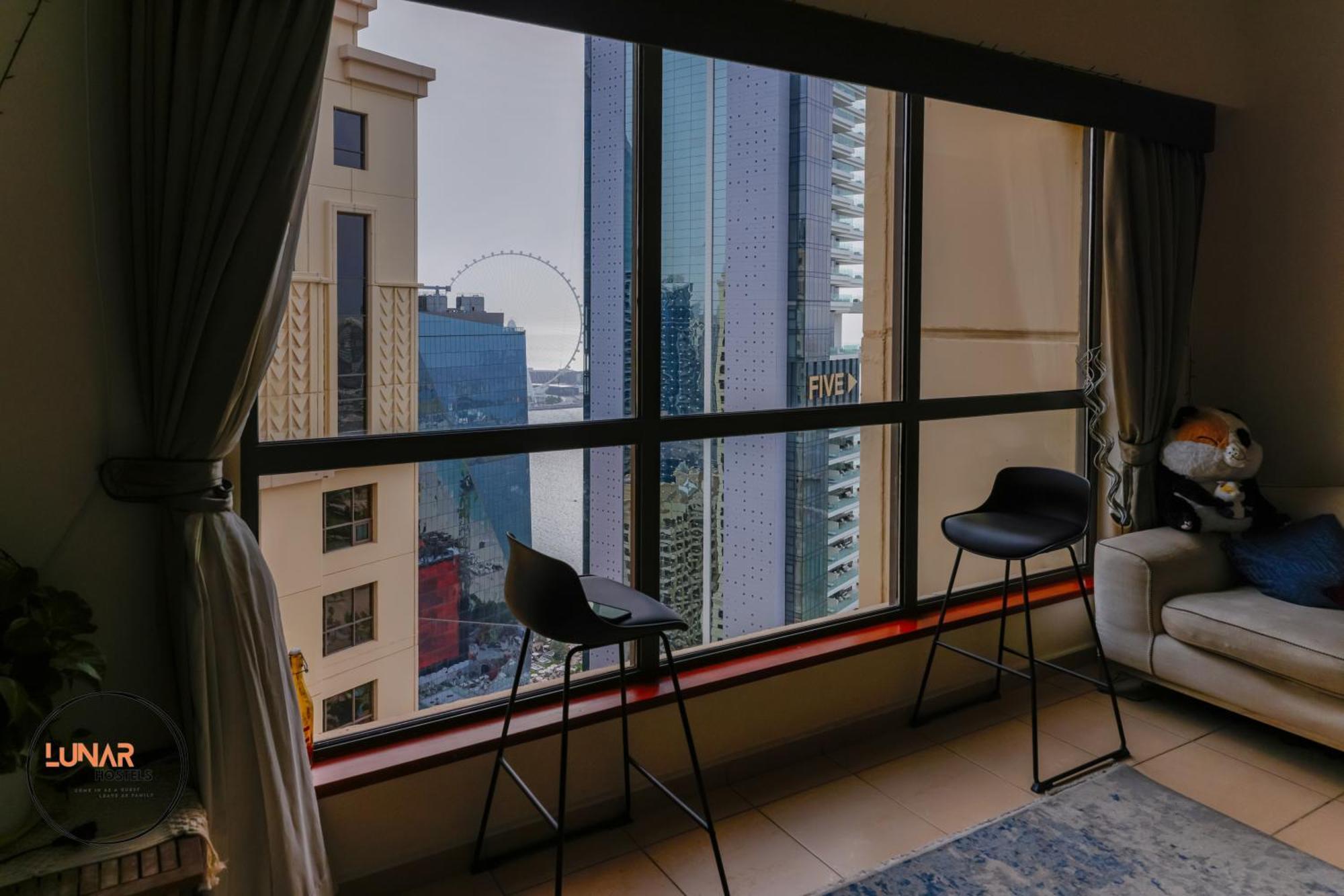 Lunar Cozy Hostel - Jbr ドバイ エクステリア 写真
