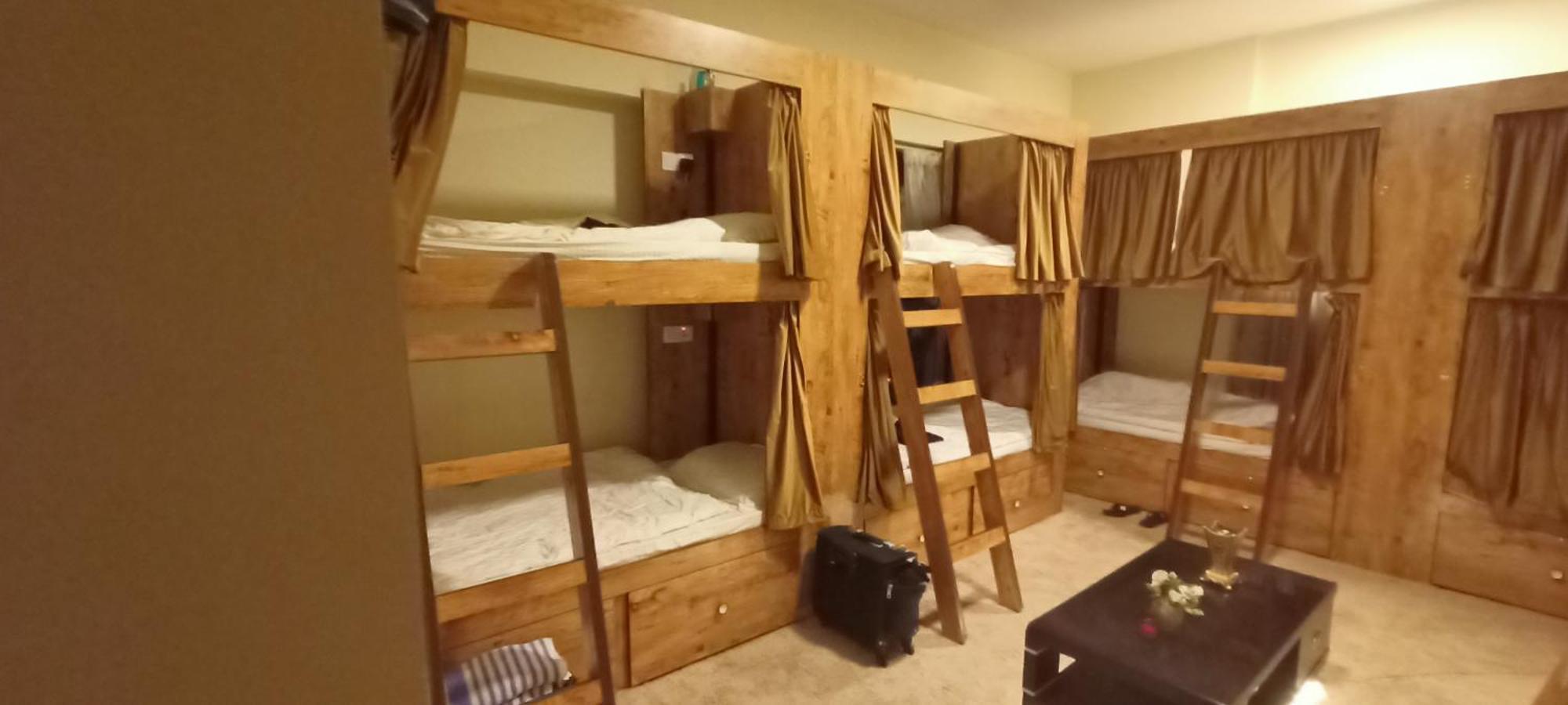 Lunar Cozy Hostel - Jbr ドバイ エクステリア 写真