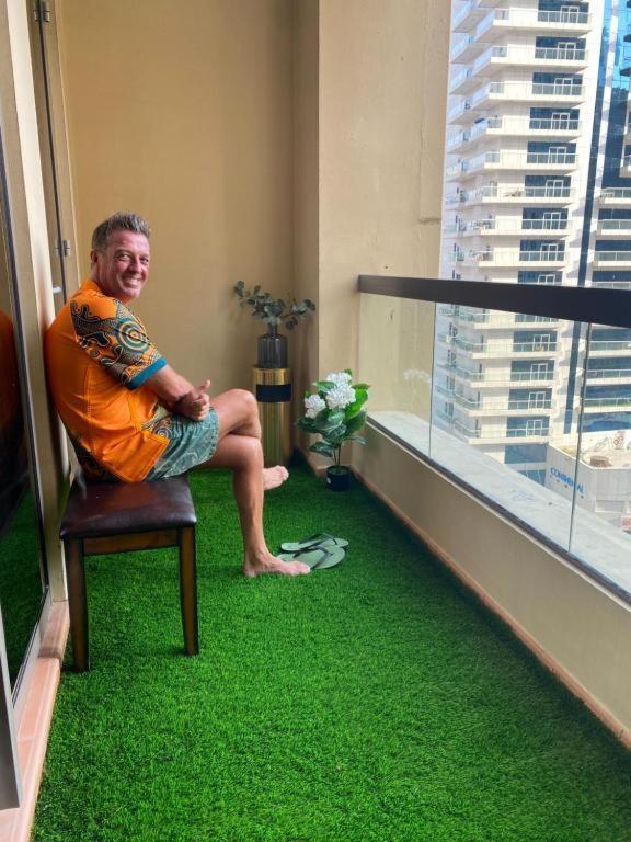Lunar Cozy Hostel - Jbr ドバイ エクステリア 写真